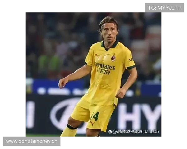 佩德里 vs 莫德里奇：中场组织风格与效率对比分析