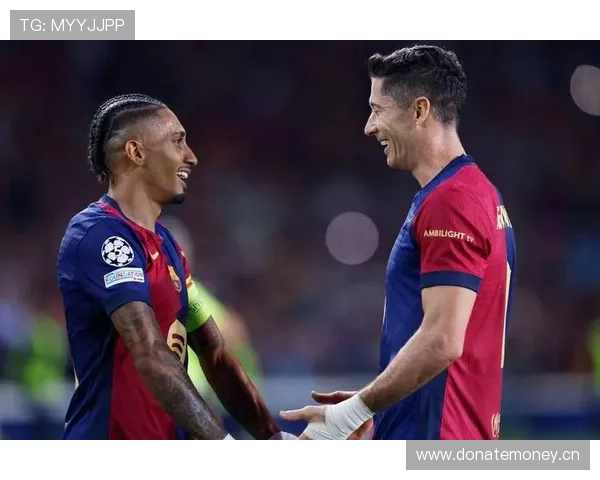 登贝莱与拉菲尼亚：边锋位置竞争及战术适配性对比