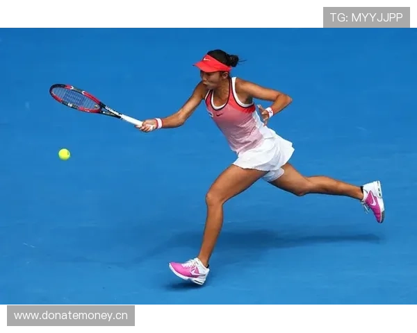 费德勒居然一天能花几万块在早餐上，普通人连看菜单的勇气都没有